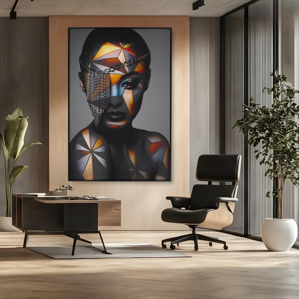 Tablou Canvas Premium, LuxCanva® J1028, Prizoniera in Stralucire, Mister, Lanturi, Chip, Identitate, Femeie, Portret, Privire, Fotomodel, Revista, Glamour, Living, Dormitor