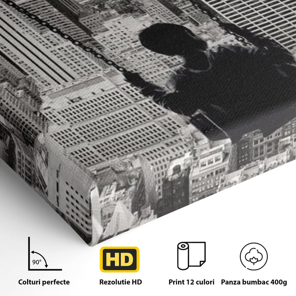 Tablou Canvas Premium, LuxCanva® K1014, Copilul si Acoperisul Lumii, Oras, Leagan, Zgarie Nori, Metropola, Visare, Zbor, Singur, Copil, Alb, Negru, New York, Inocenta, Camera Copii