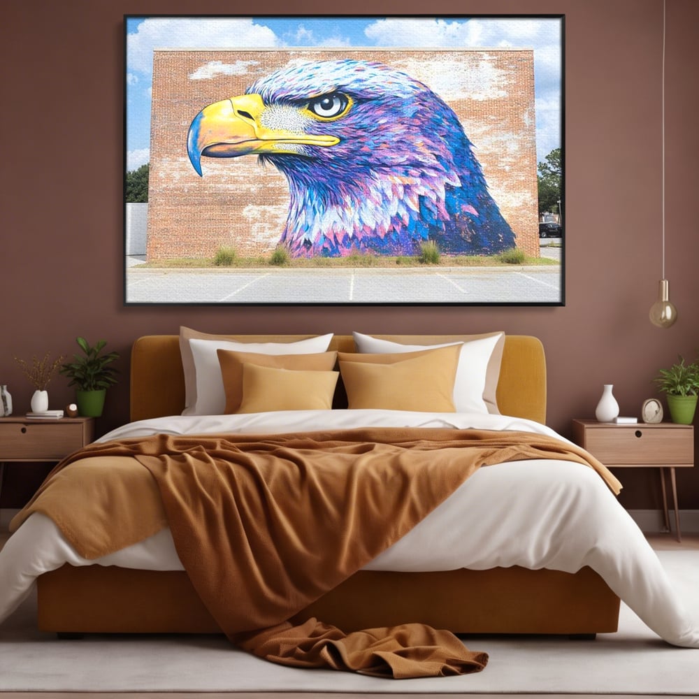Tablou Canvas Premium, LuxCanva® M1088, Regele Cartierului, Uliu, Pasare, Zid, Caramida, Street Art, Oras, Cartier, Graffiti, Urban, Rebel, Culori Vibrante, Birou, Living, Camera Copil