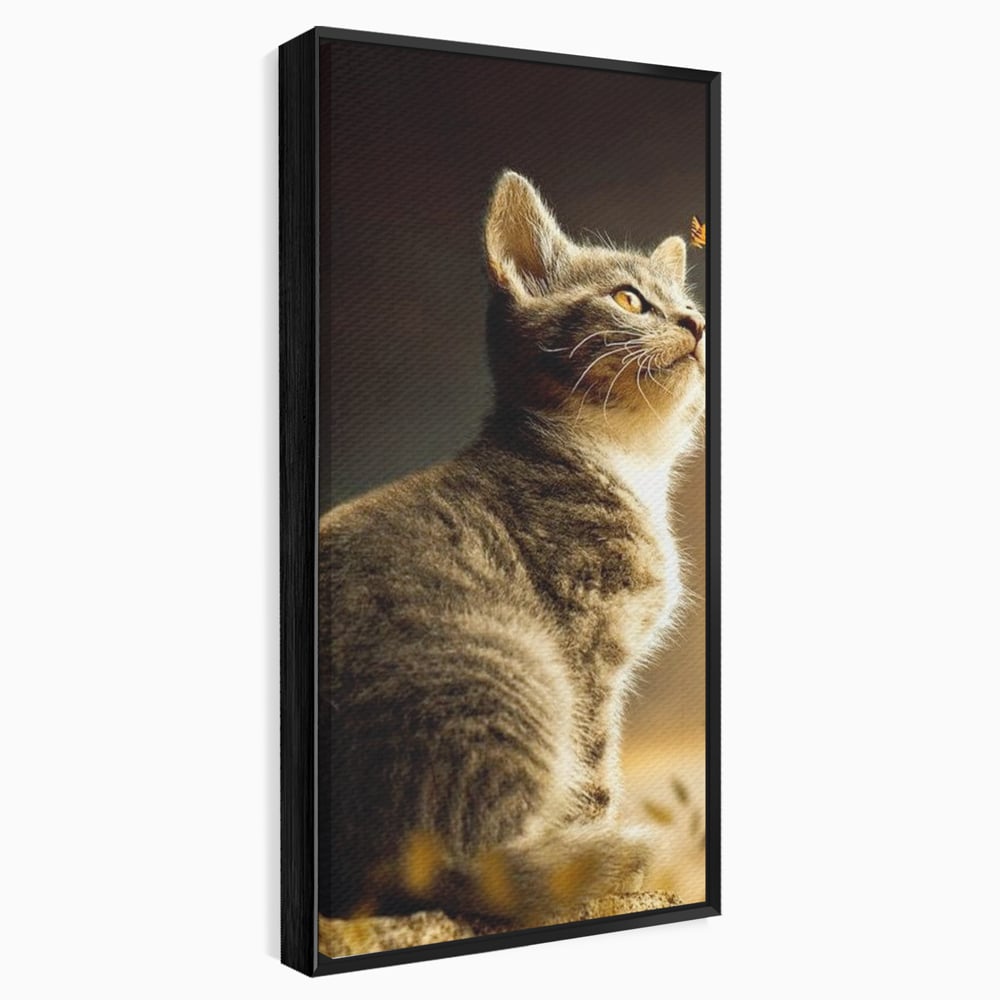 Tablou Canvas Premium, LuxCanva® M1172, Pisica si Fluturele, Fluture, Pisica, Prietenie, Natura, Felina, Gingas, Lumina, Copilarie, Pufos, Inocenta, Birou, Living, Camera Copil