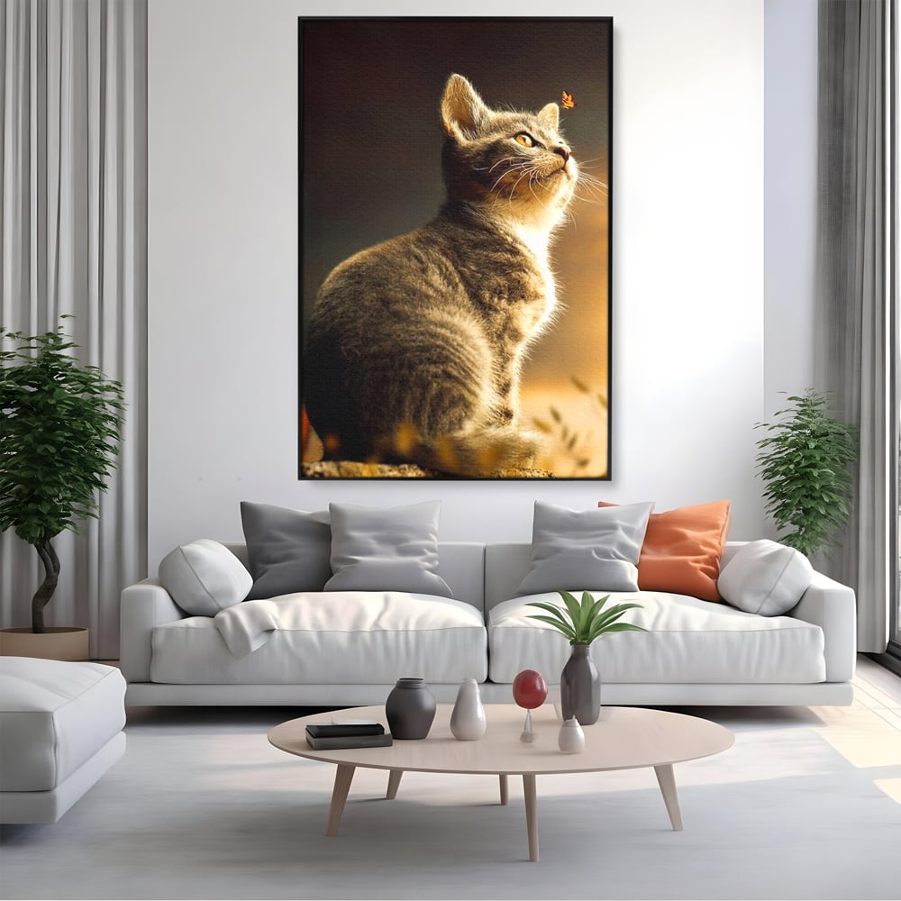 Tablou Canvas Premium, LuxCanva® M1172, Pisica si Fluturele, Fluture, Pisica, Prietenie, Natura, Felina, Gingas, Lumina, Copilarie, Pufos, Inocenta, Birou, Living, Camera Copil