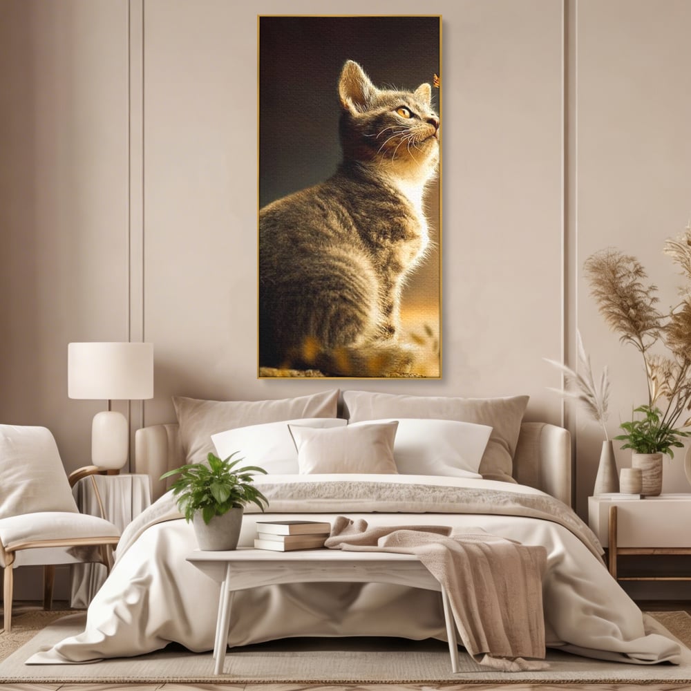 Tablou Canvas Premium, LuxCanva® M1172, Pisica si Fluturele, Fluture, Pisica, Prietenie, Natura, Felina, Gingas, Lumina, Copilarie, Pufos, Inocenta, Birou, Living, Camera Copil