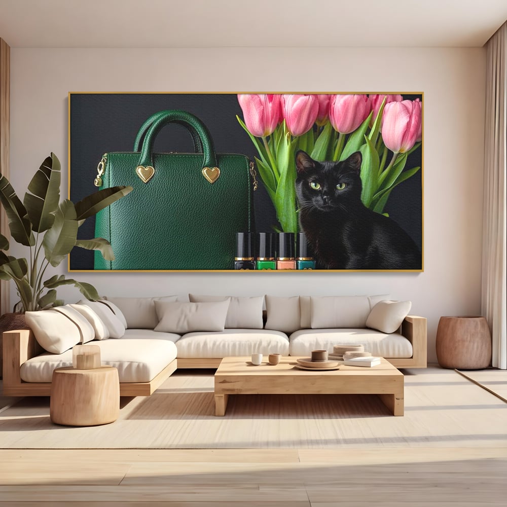 Tablou Canvas Premium, LuxCanva® M1205, Felina in Vitrina, Pisica, Poseta, Flori, Lalele, Buchet, Felina, Lux, Fashion, Beauty, Feminin, Accesorii, Glam, Birou, Living, Camera Copil