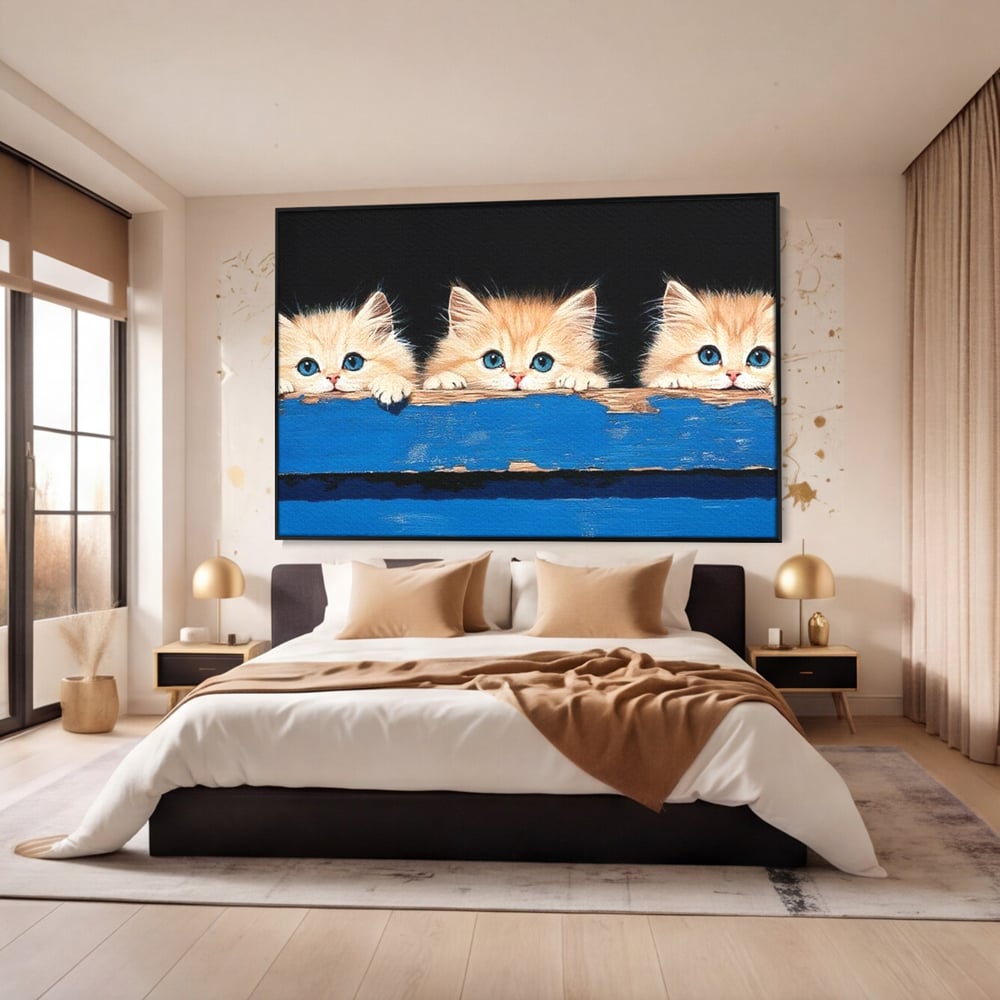 Tablou Canvas Premium, LuxCanva® M1234, Un Trio Curios, Pufosenii, Adorabil, Pisici, Curiozitate, Fratiori, Joaca, Copilarie, Blanosi, Lemn, Albastru, Birou, Living, Camera Copil