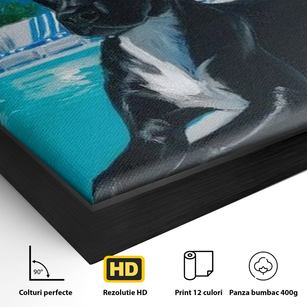 Tablou Canvas Premium, LuxCanva® M1290, Un Prieten la Piscina, Vacanta, Piscina, Relaxare, Tropical, Pictura, Vara, Soare, Caine, Plante, Sezlong, Birou, Living, Camera Copil