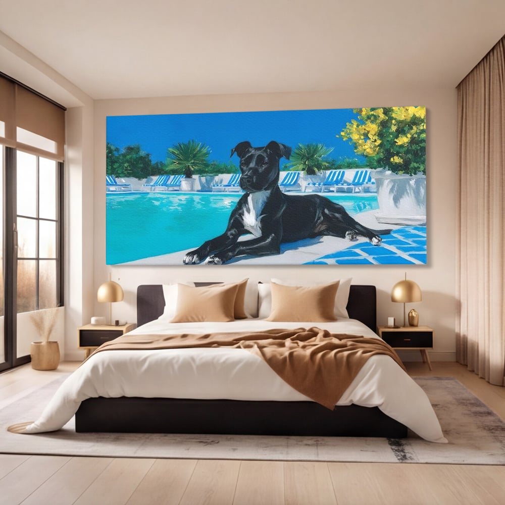 Tablou Canvas Premium, LuxCanva® M1290, Un Prieten la Piscina, Vacanta, Piscina, Relaxare, Tropical, Pictura, Vara, Soare, Caine, Plante, Sezlong, Birou, Living, Camera Copil