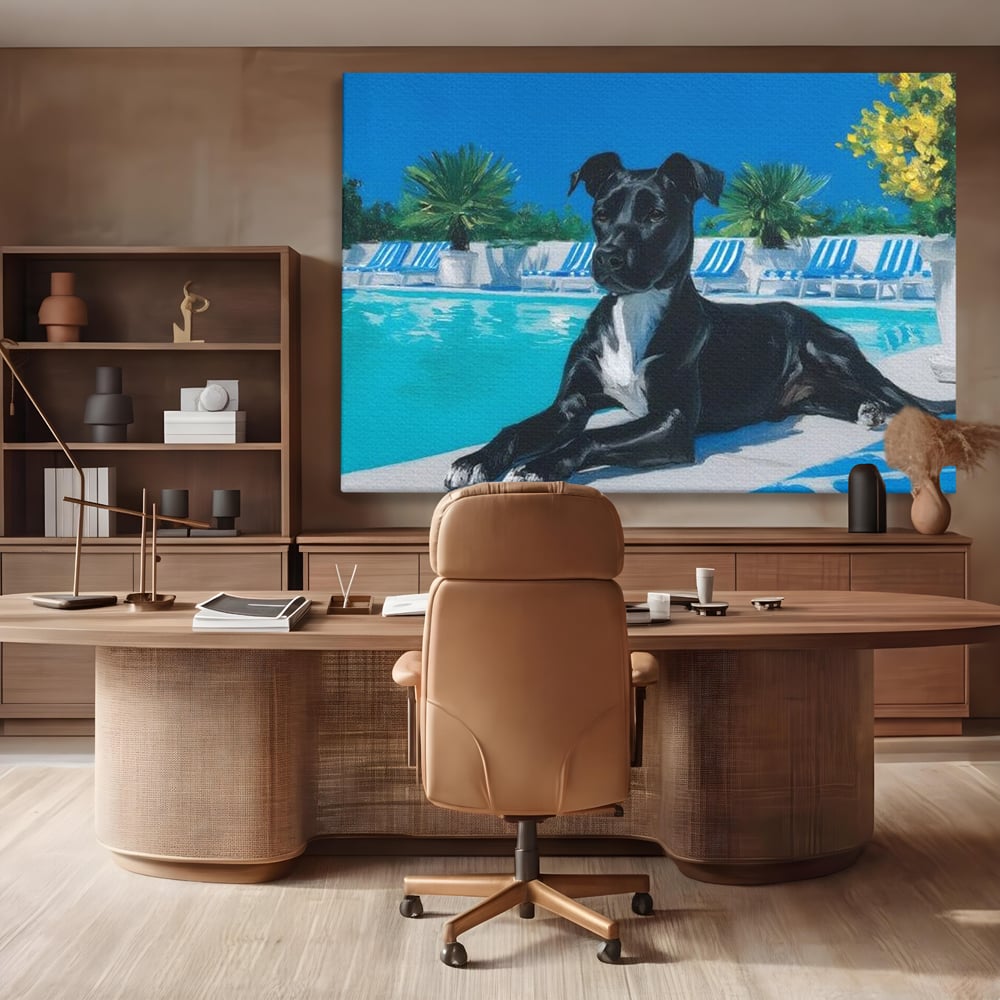 Tablou Canvas Premium, LuxCanva® M1290, Un Prieten la Piscina, Vacanta, Piscina, Relaxare, Tropical, Pictura, Vara, Soare, Caine, Plante, Sezlong, Birou, Living, Camera Copil