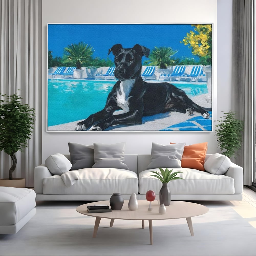 Tablou Canvas Premium, LuxCanva® M1290, Un Prieten la Piscina, Vacanta, Piscina, Relaxare, Tropical, Pictura, Vara, Soare, Caine, Plante, Sezlong, Birou, Living, Camera Copil