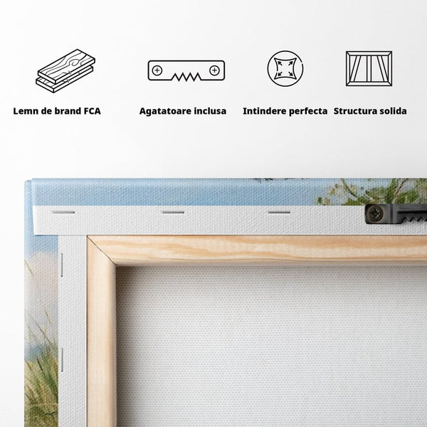 Tablou Canvas Premium, LuxCanva® M1298, Vreme de Joaca, Catel, Pui, Blanita, Iarba, Inocent, Rustic, Copilarie, Privire, Portret, Pictura, Birou, Living, Camera Copil