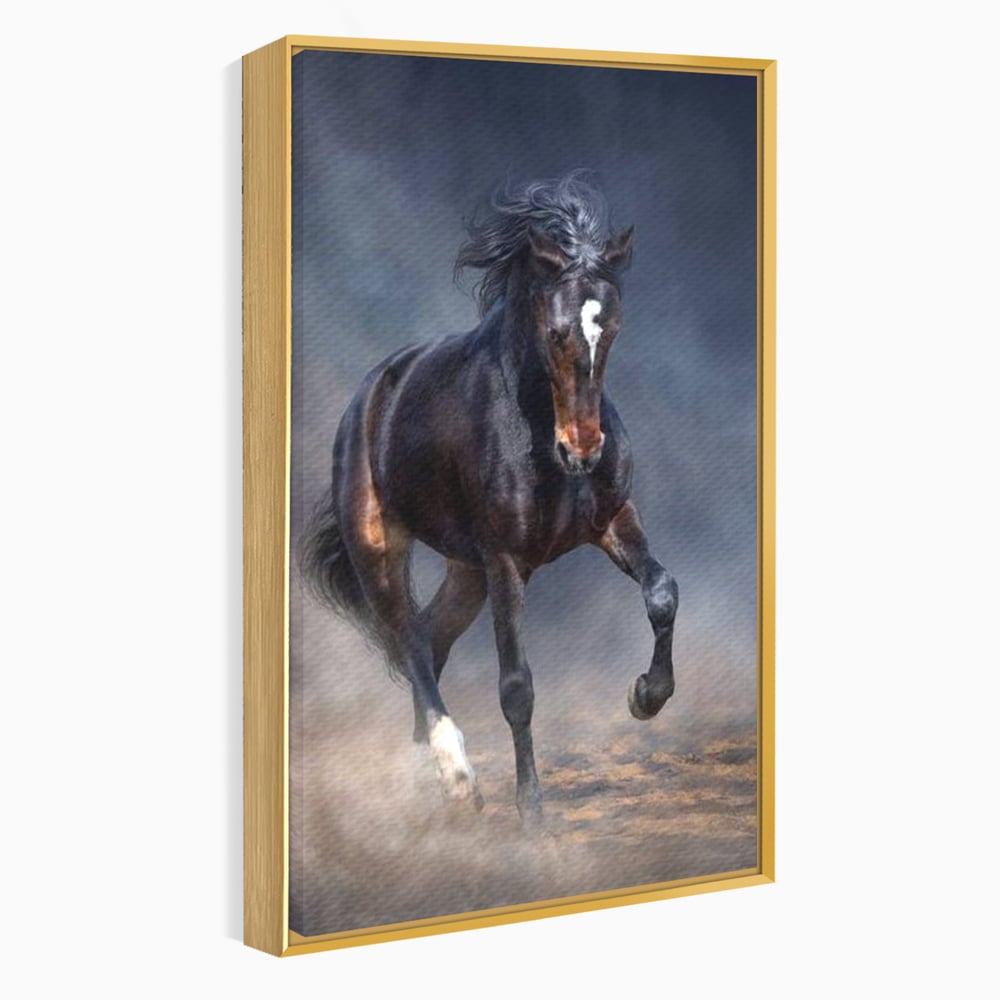 Leinwand Wandbilder Canvas Premium, LuxCanva® M1340, Galopp im Sturm, Pferd, Tier, Wild, Galopp, Bewegung, Wind, Staub, Freiheit, Kraft, Geschwindigkeit, Realistisch, Büro, Wohnen, Kinderzimmer