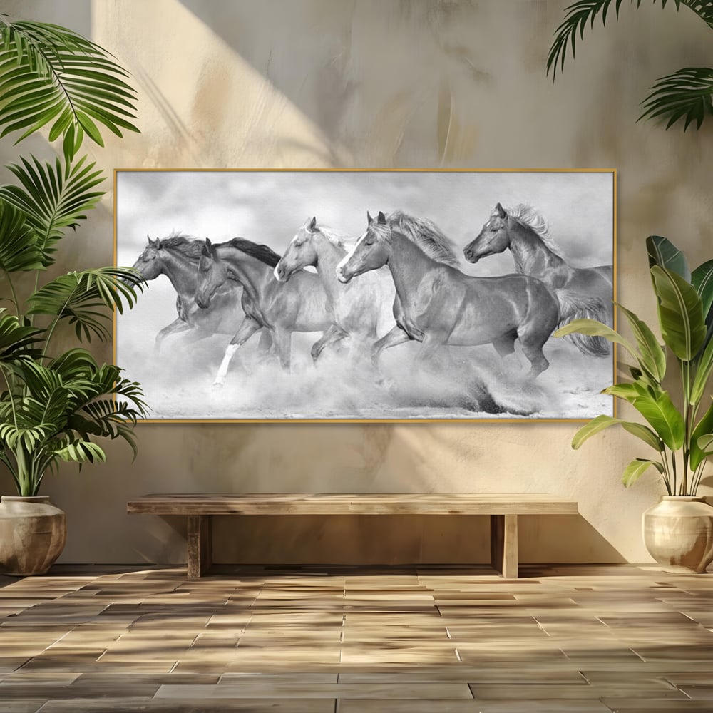 Tablou Canvas Premium, LuxCanva® M1348, Chemarea Instinctului, Alb si Negru, Libertate, Cai, Galop, Viteza, Praf, Grup, Miscare, Animal, Salbaticie, Birou, Living, Camera Copil