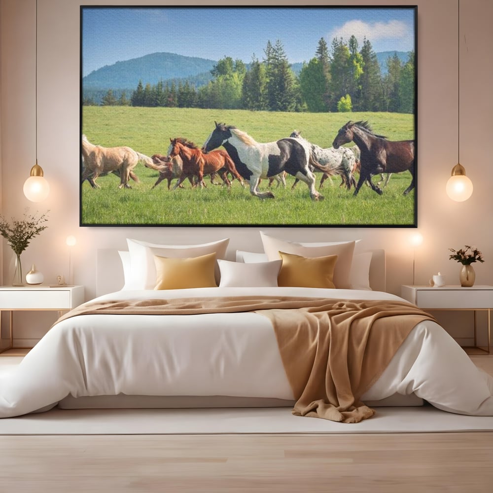 Leinwand Wandkunst Canvas Wall Art Premium, LuxCanva® M1359, Galopp im Sommerwind, Wiese, Natur, Bäume, Natur, Bäume, gesehen, Gras, Wild, Bewegung, Gruppe, Pferde, Geschwindigkeit, Landschaft, Büro, Wohnen, Wohnzimmer, Kinderzimmer