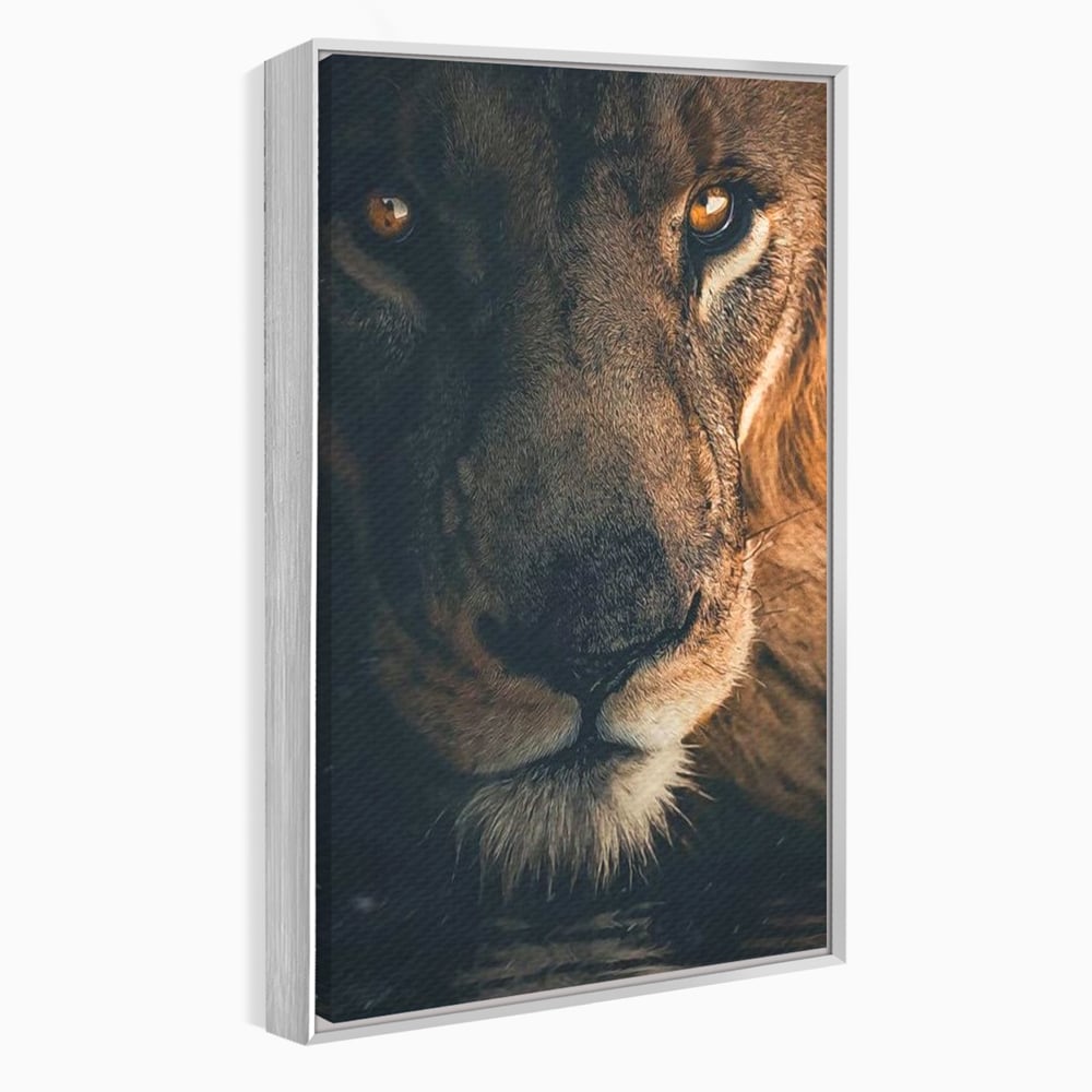 Tablou Canvas Premium, LuxCanva® M1365, Putere Ascunsa, Privire, Mister, Destin, Dominare, Forta, Leu, Stapan, Glorios, Maret, Nobil, Apa, Birou, Living, Camera Copil