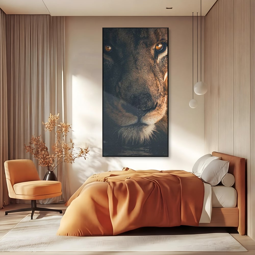 Tablou Canvas Premium, LuxCanva® M1365, Putere Ascunsa, Privire, Mister, Destin, Dominare, Forta, Leu, Stapan, Glorios, Maret, Nobil, Apa, Birou, Living, Camera Copil