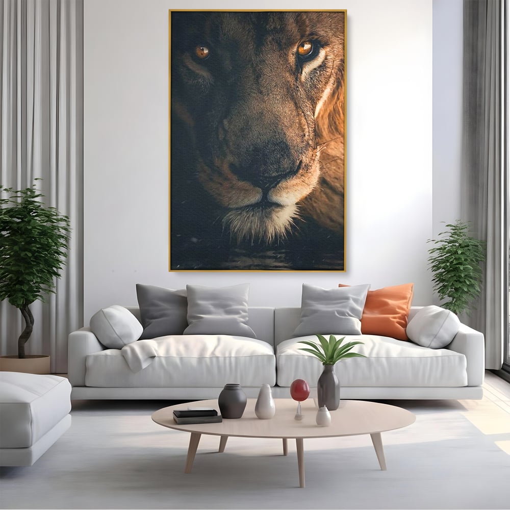 Tablou Canvas Premium, LuxCanva® M1365, Putere Ascunsa, Privire, Mister, Destin, Dominare, Forta, Leu, Stapan, Glorios, Maret, Nobil, Apa, Birou, Living, Camera Copil