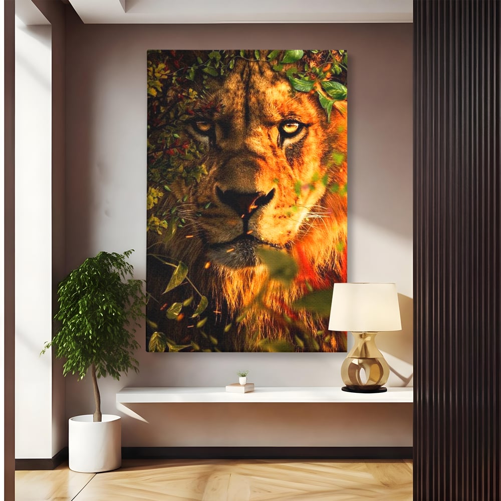 Tablou Canvas Premium, LuxCanva® M1374, Imparatul din Frunze, Natura, Jungla, Frunzis, Camuflaj, Vanator, Animal, Leu, Rege, Privire, Birou, Living, Camera Copil