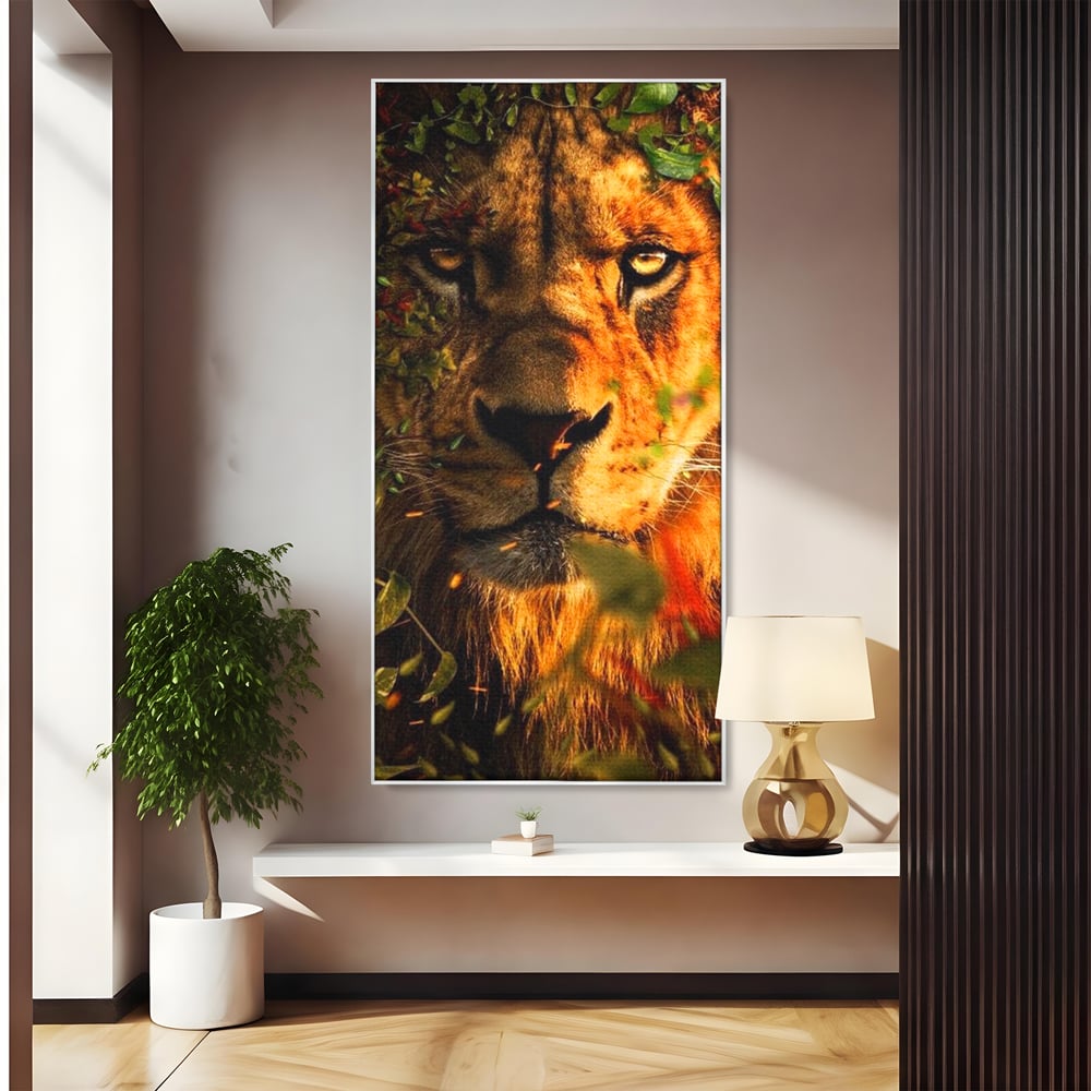 Tablou Canvas Premium, LuxCanva® M1374, Imparatul din Frunze, Natura, Jungla, Frunzis, Camuflaj, Vanator, Animal, Leu, Rege, Privire, Birou, Living, Camera Copil