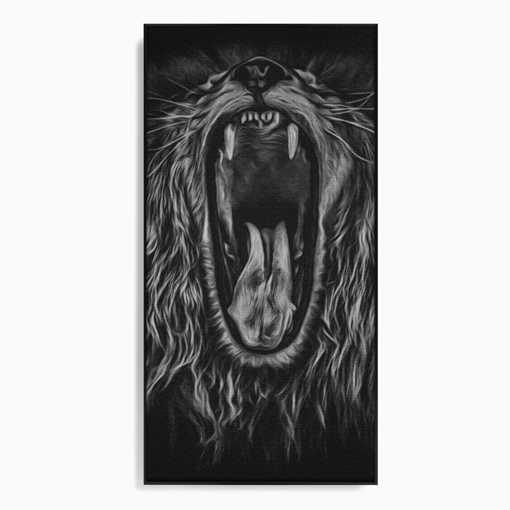 Tablou Canvas Premium, LuxCanva® M1385, Chemarea Strabunilor, Leu, Regele Junglei, Raget, Alb si Negru, Putere, Furie, Dramatic, Animal, Salbatic, Birou, Living, Camera Copil