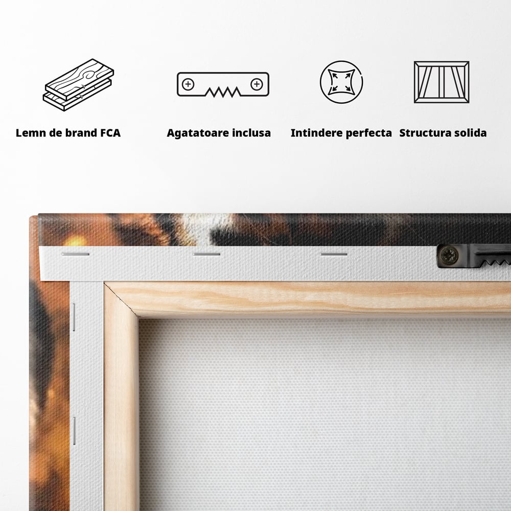 Tablou Canvas Premium, LuxCanva® M1440, Printre Scantei si Umbre, Tigru, Ochi, Privire, Foc, Felina, Fiara, Salbatic, Furios, Forta, Scanteie, Intuneric, Birou, Living, Camera Copil