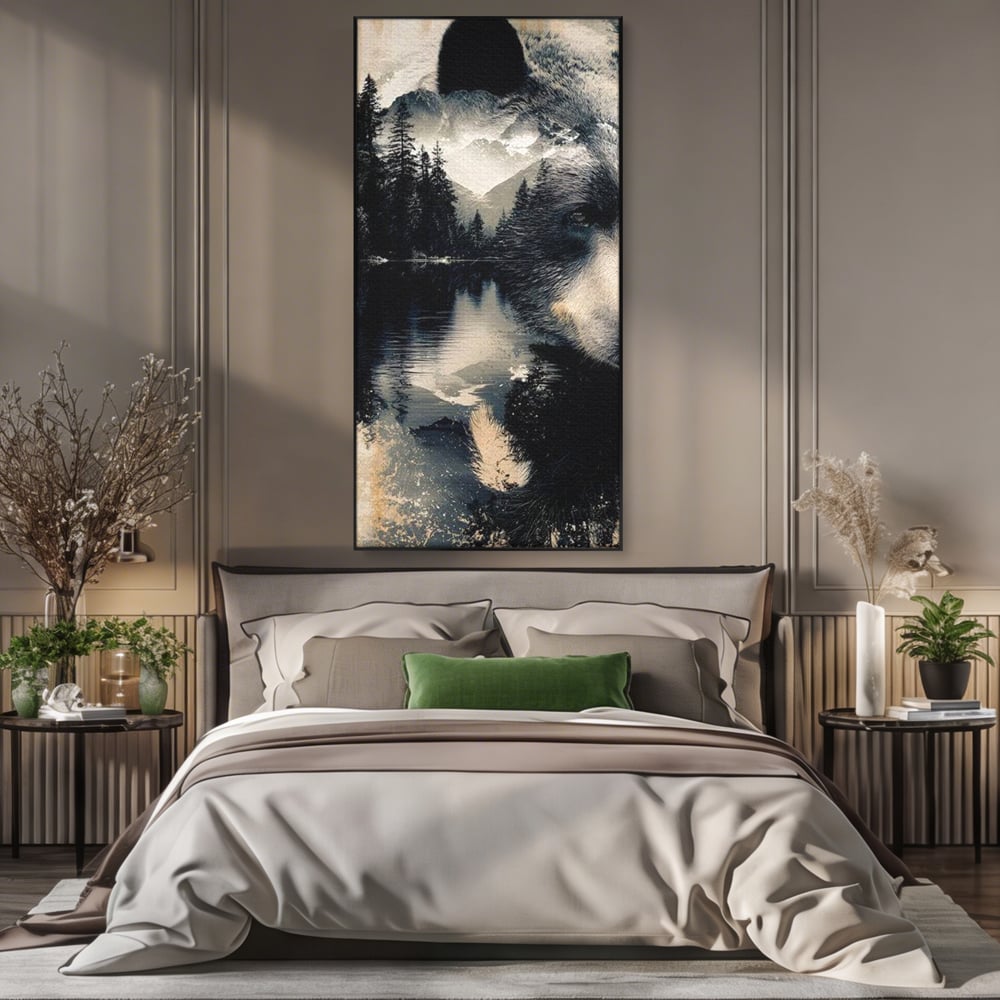 Tablou Canvas Premium, LuxCanva® M1487, Strajerul Padurii, Urs, Salbaticie, Animal, Padure, Peisaj, Natura, Munti, Ape, Dormitor, Birou, Living, Camera Copil