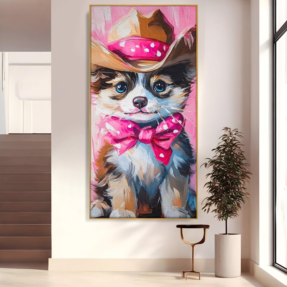 Tablou Canvas Premium, LuxCanva® M1495, Micutul Serif Roz, Catelus, Palarie, Cowboy, Dragalas, Fundita, Pufosenie, Dormitor, Birou, Living, Camera Copil