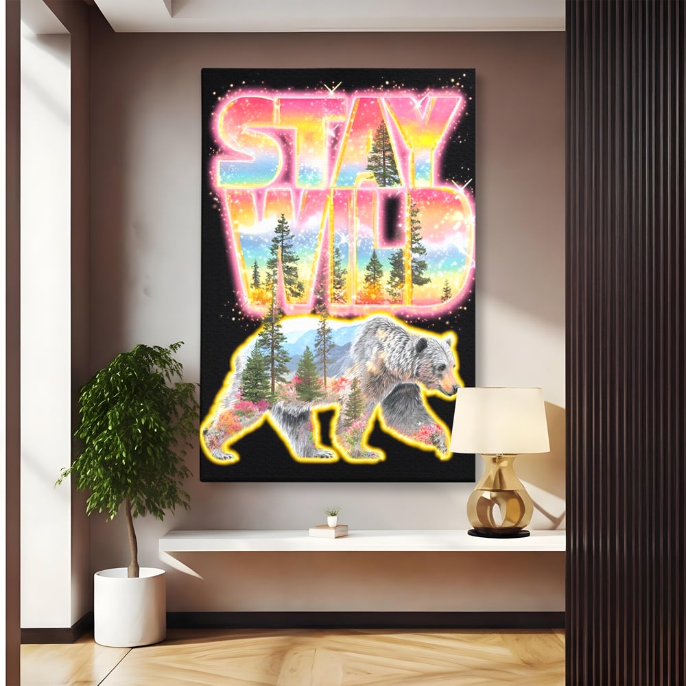 Leinwand Wandkunst Canvas Premium, LuxCanva® M1521, Wilde Freiheit, Bär, Tier, Landschaft, Natur, Wildnis, Neon, leuchtend, Schlafzimmer, Büro, Wohnzimmer, Kinderzimmer