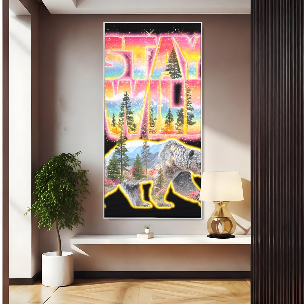 Leinwand Wandkunst Canvas Premium, LuxCanva® M1521, Wilde Freiheit, Bär, Tier, Landschaft, Natur, Wildnis, Neon, leuchtend, Schlafzimmer, Büro, Wohnzimmer, Kinderzimmer