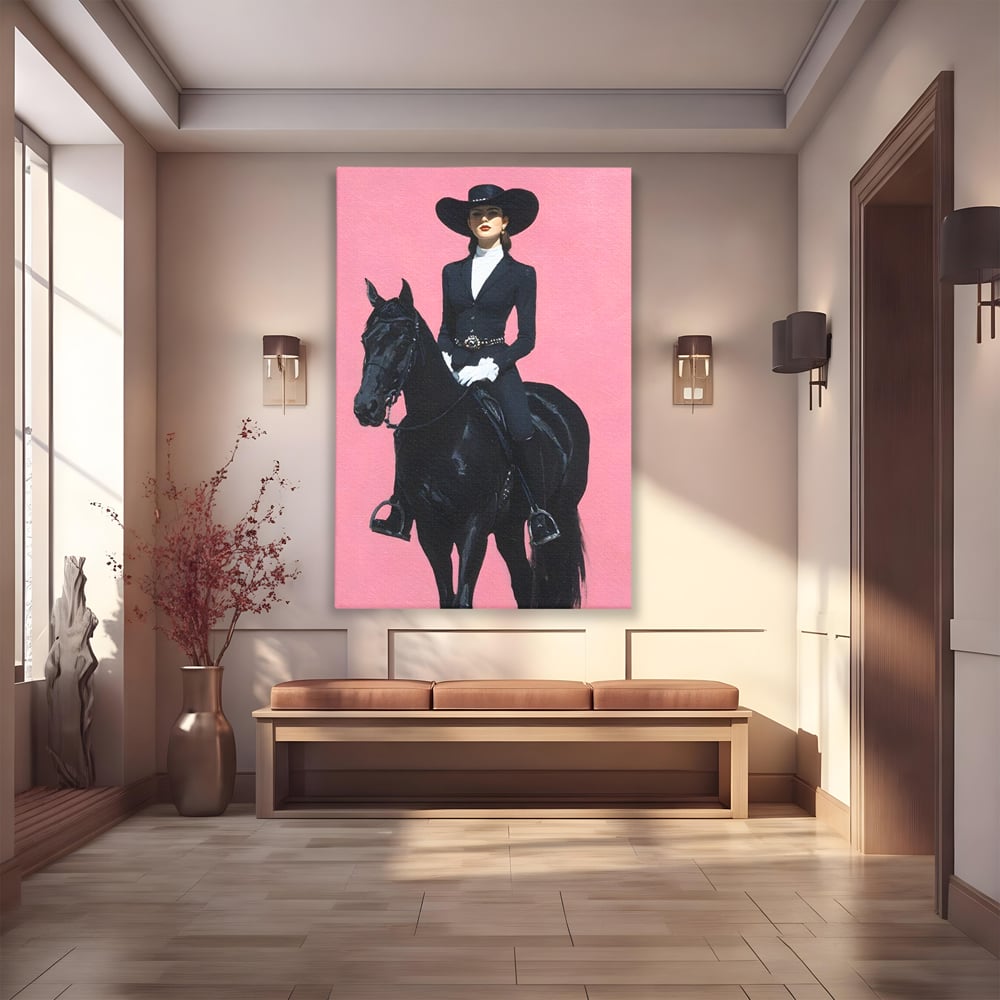 Tablou Canvas Premium, LuxCanva® M1543, Doamna din Vest, Western, Cal Negru, Femeie, Roz, Palarie, Vintage, Calaret, Dormitor, Birou, Living, Camera Copil