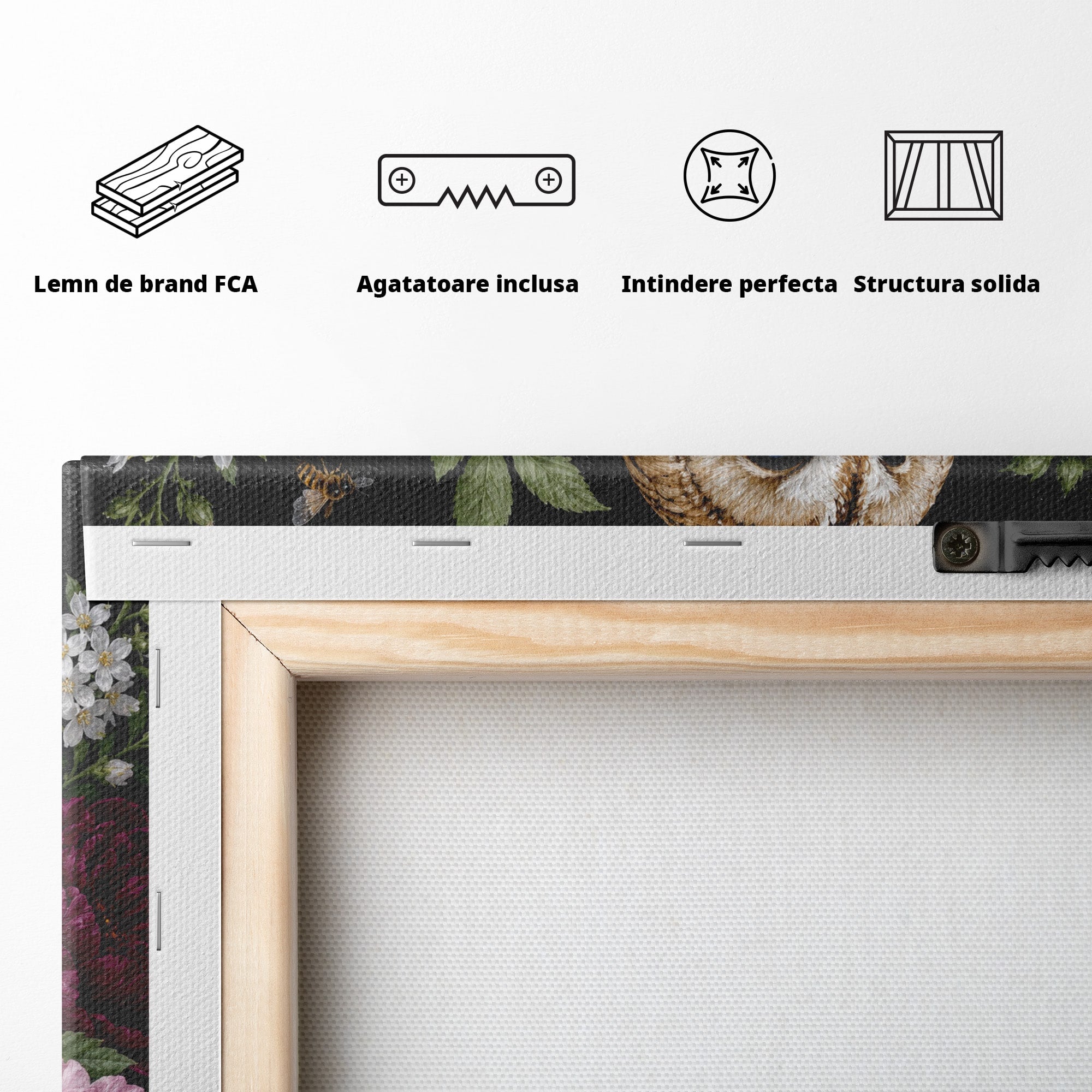 Tablou Canvas Premium LuxCanva® M1667, Bufnita Printre Flori, Bufnita, Flori, Natura, Animale, Detalii, Living, Culori Vibrante