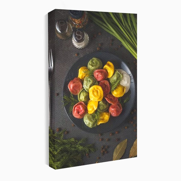 Leinwand Premium Canvas Wandbilder, LuxCanva® N1001, Farbenfreude, Pasta, Lebensmittel, Ravioli, Gastronomie, Teller, Gabel, Gabel, Italienisch, Geschmack, Gewürze, Restaurant, Küche