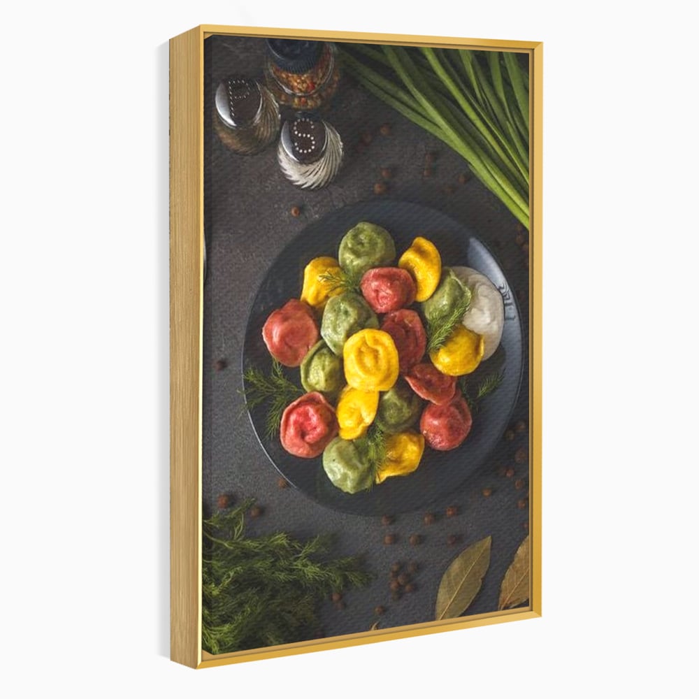 Leinwand Premium Canvas Wandbilder, LuxCanva® N1001, Farbenfreude, Pasta, Lebensmittel, Ravioli, Gastronomie, Teller, Gabel, Gabel, Italienisch, Geschmack, Gewürze, Restaurant, Küche