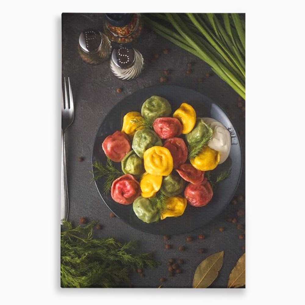 Leinwand Premium Canvas Wandbilder, LuxCanva® N1001, Farbenfreude, Pasta, Lebensmittel, Ravioli, Gastronomie, Teller, Gabel, Gabel, Italienisch, Geschmack, Gewürze, Restaurant, Küche