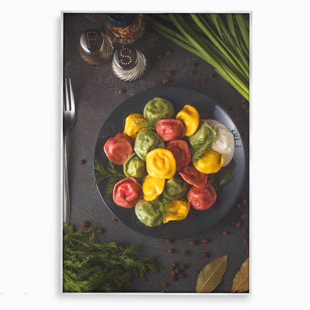 Leinwand Premium Canvas Wandbilder, LuxCanva® N1001, Farbenfreude, Pasta, Lebensmittel, Ravioli, Gastronomie, Teller, Gabel, Gabel, Italienisch, Geschmack, Gewürze, Restaurant, Küche