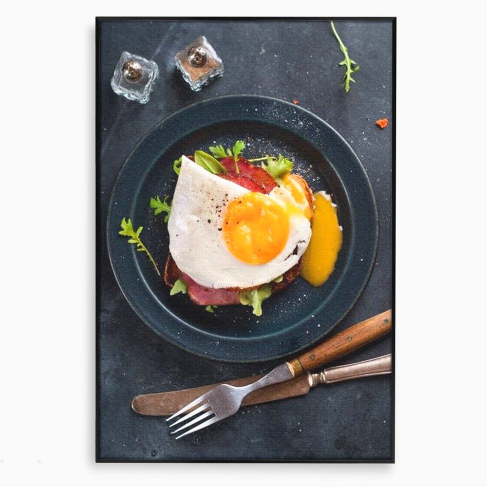 Canvas Wall Art Premium, LuxCanva® N1014, Morning Delight, Lebensmittel, Frühstück, Teller, Spiegelei, Plating, Besteck, Morgen, Geschmack, Energie, Restaurant, Küche