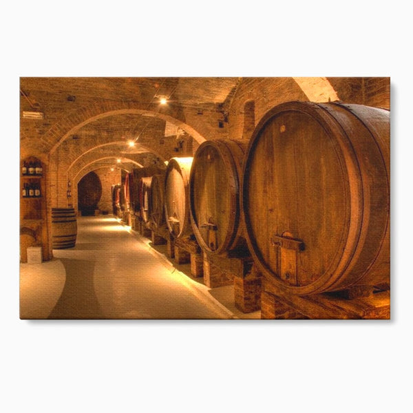 Leinwand Wandkunst Canvas Premium, LuxCanva® N1023, Verborgener Schatz, Keller, Fässer, Holz, Rustikal, Wein, Trinken, Tradition, Weinkeller, Alt, Verkostung, Kneipe, Lounge, Bar, Restaurant, Küche