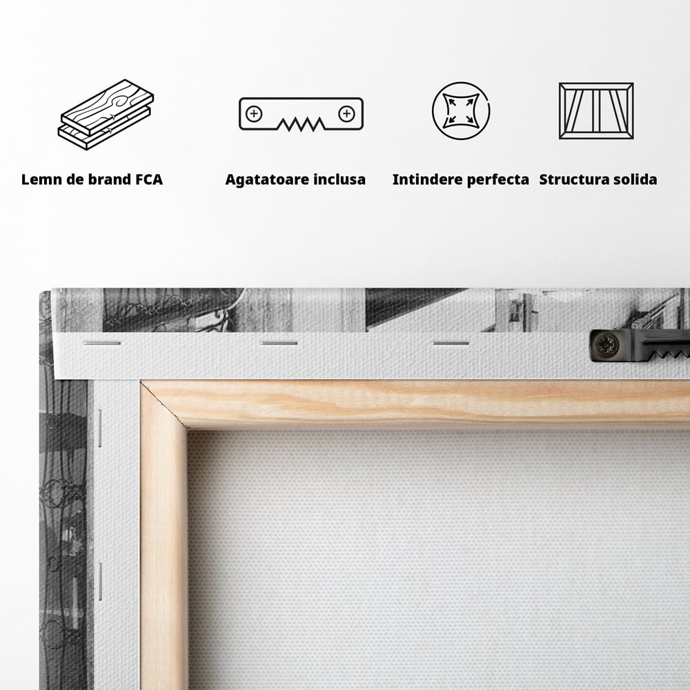 Tablou Canvas Premium, LuxCanva® N1026, Terasa cu Amintiri, Cafenea, Oras, Urban, Intalnire, Alb si Negru, Rosu, Vintage, Strada, Cozy, Mese, Pub, Lounge, Bar, Restaurant, Bucatarie
