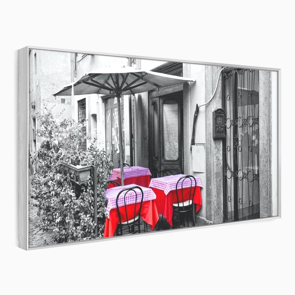 Tablou Canvas Premium, LuxCanva® N1026, Terasa cu Amintiri, Cafenea, Oras, Urban, Intalnire, Alb si Negru, Rosu, Vintage, Strada, Cozy, Mese, Pub, Lounge, Bar, Restaurant, Bucatarie