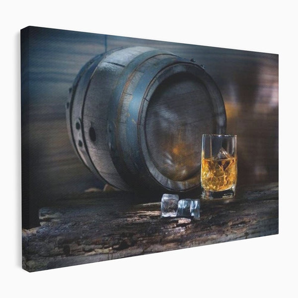 Tablou Canvas Premium, LuxCanva® N1039, Imbatranit cu Stil, Butoi, Lemn, Pahar, Gheata, Whisky, Stejar, Bautura, Traditie, Tarie, Pub, Bar, Lounge, Restaurant, Bucatarie