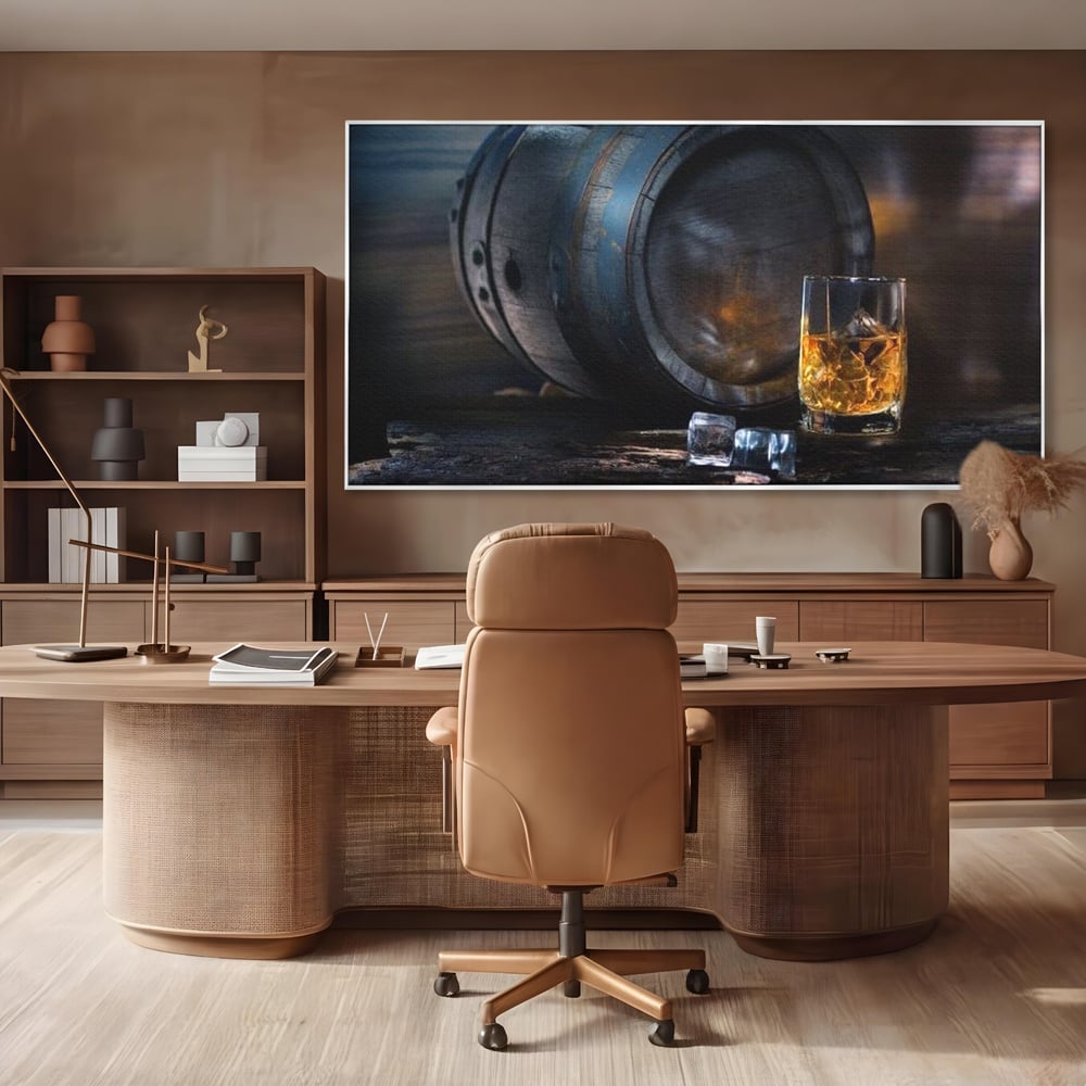 Tablou Canvas Premium, LuxCanva® N1039, Imbatranit cu Stil, Butoi, Lemn, Pahar, Gheata, Whisky, Stejar, Bautura, Traditie, Tarie, Pub, Bar, Lounge, Restaurant, Bucatarie