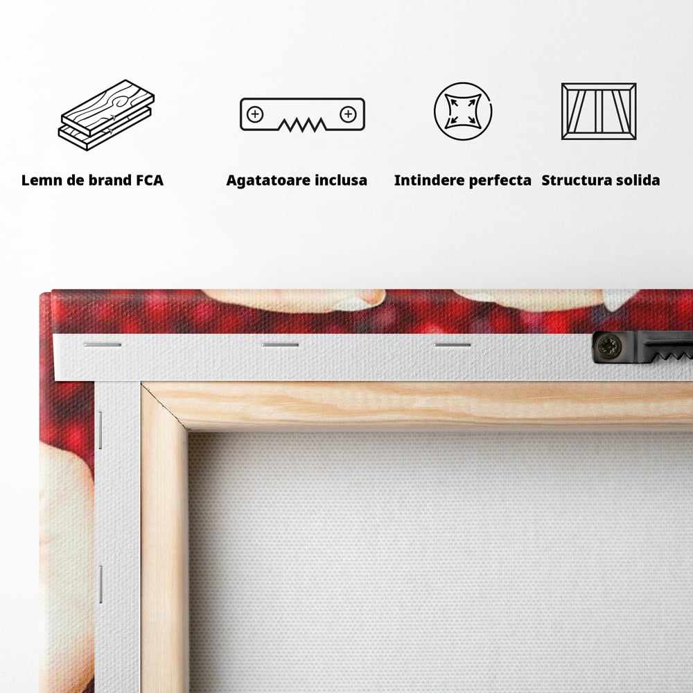 Tablou Canvas Premium, LuxCanva® N1085, Fructul Iubirii, Butoi, Lemn, Rodie, Fructe, Inima, Rosu, Iubire, Pasiune, Seminte, Natural, Energie, Restaurant, Bucatarie