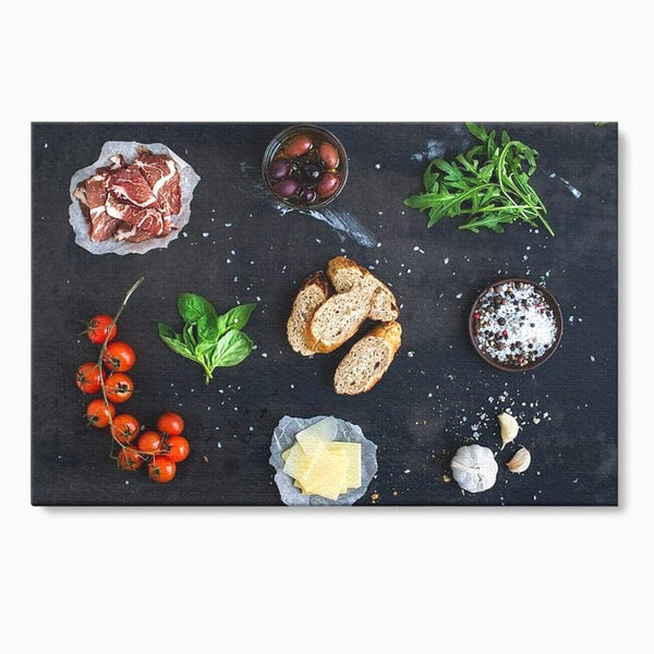 Leinwand Premium Canvas Wall Art, LuxCanva® N1100, Bruschetta Italienisch, Tomaten, Basilikum, Parmesan, Oliven, Gewürze, Zutaten, Rezept, Aperitif, Snack, Restaurant, Küche