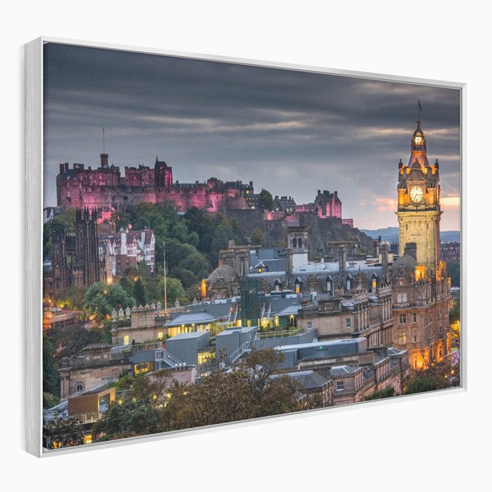 Tablou Canvas Premium, LuxCanva® O1035, Castelul din Edinburgh, Europa, Poveste, Oras, Amurg, Cetate, Legenda, Ceas, Timpuri, Ziduri, Deal, Piatra, Coroana, Scotia, Birou, Living, Dormitor