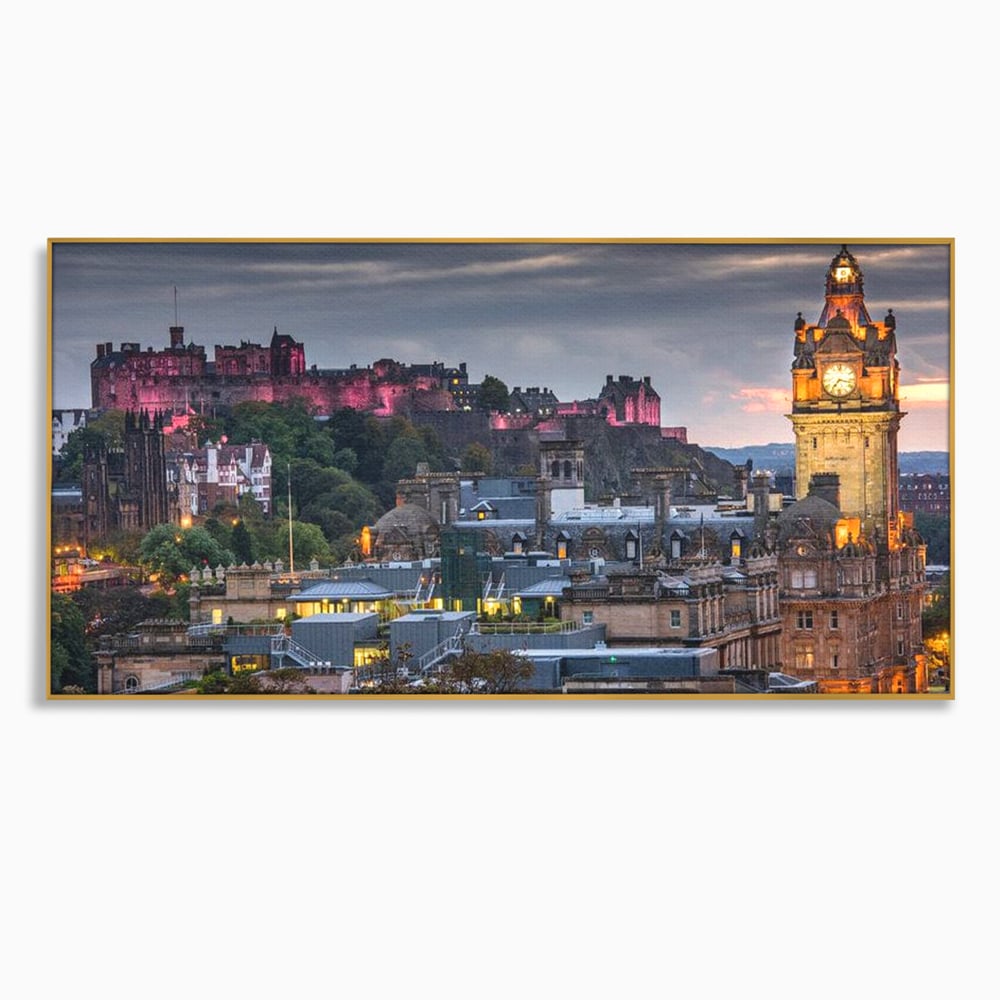 Tablou Canvas Premium, LuxCanva® O1035, Castelul din Edinburgh, Europa, Poveste, Oras, Amurg, Cetate, Legenda, Ceas, Timpuri, Ziduri, Deal, Piatra, Coroana, Scotia, Birou, Living, Dormitor