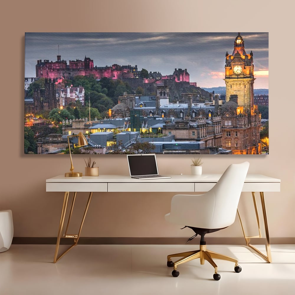 Tablou Canvas Premium, LuxCanva® O1035, Castelul din Edinburgh, Europa, Poveste, Oras, Amurg, Cetate, Legenda, Ceas, Timpuri, Ziduri, Deal, Piatra, Coroana, Scotia, Birou, Living, Dormitor
