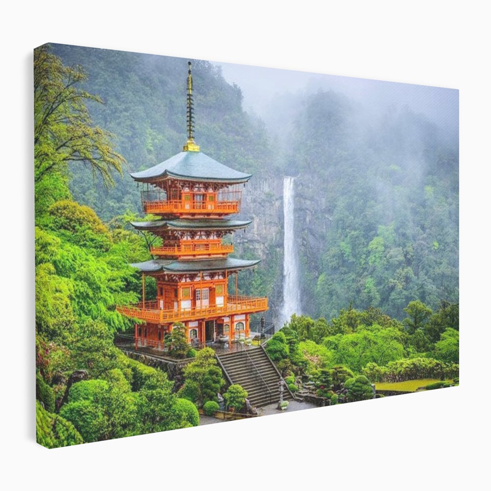 Tablou Canvas Premium, LuxCanva® O1050, Linistea Japoniei, Armonie, Om, Natura, Pagoda, Munti, Cascada, Calatorie, Sacru, Ritual, Zeu, Templu, Spirit, Nachi, Vacanta, Birou, Living, Dormitor