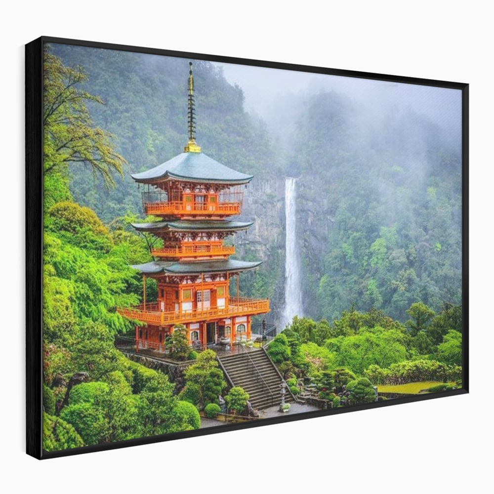 Tablou Canvas Premium, LuxCanva® O1050, Linistea Japoniei, Armonie, Om, Natura, Pagoda, Munti, Cascada, Calatorie, Sacru, Ritual, Zeu, Templu, Spirit, Nachi, Vacanta, Birou, Living, Dormitor