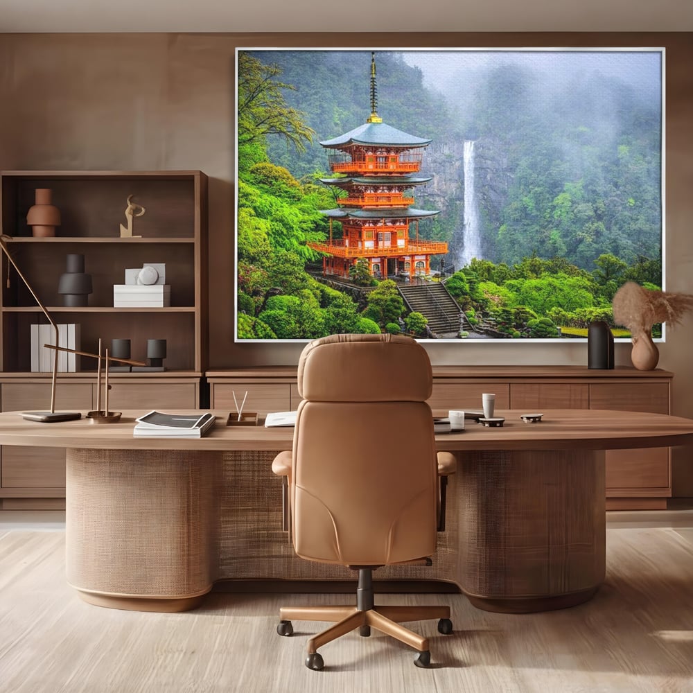 Tablou Canvas Premium, LuxCanva® O1050, Linistea Japoniei, Armonie, Om, Natura, Pagoda, Munti, Cascada, Calatorie, Sacru, Ritual, Zeu, Templu, Spirit, Nachi, Vacanta, Birou, Living, Dormitor