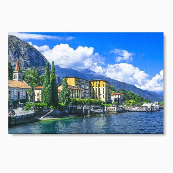 Tablou Canvas Premium, LuxCanva® O1059, Linistea Lacului Como, Riviera, Smarald, Alpin, Mediterana, Munti, Natura, Oaza, Lacustra, Soare, Serenitate, Azur, Vacanta, Creatie, Birou, Living, Dormitor