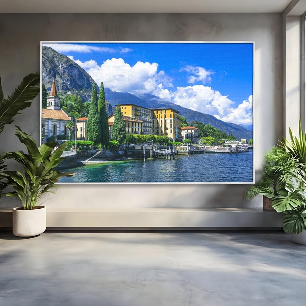 Tablou Canvas Premium, LuxCanva® O1059, Linistea Lacului Como, Riviera, Smarald, Alpin, Mediterana, Munti, Natura, Oaza, Lacustra, Soare, Serenitate, Azur, Vacanta, Creatie, Birou, Living, Dormitor