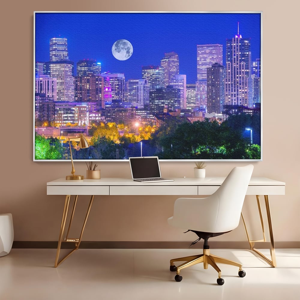 Tablou Canvas Premium, LuxCanva® O1062, Sub Stralucirea Astrala, Luna, Plina, Feerie, Magie, Nocturn, Denver, Poezie, Mister, Vis, Serenitate, Metropola, Albastru, Cosmic, Birou, Living, Dormitor